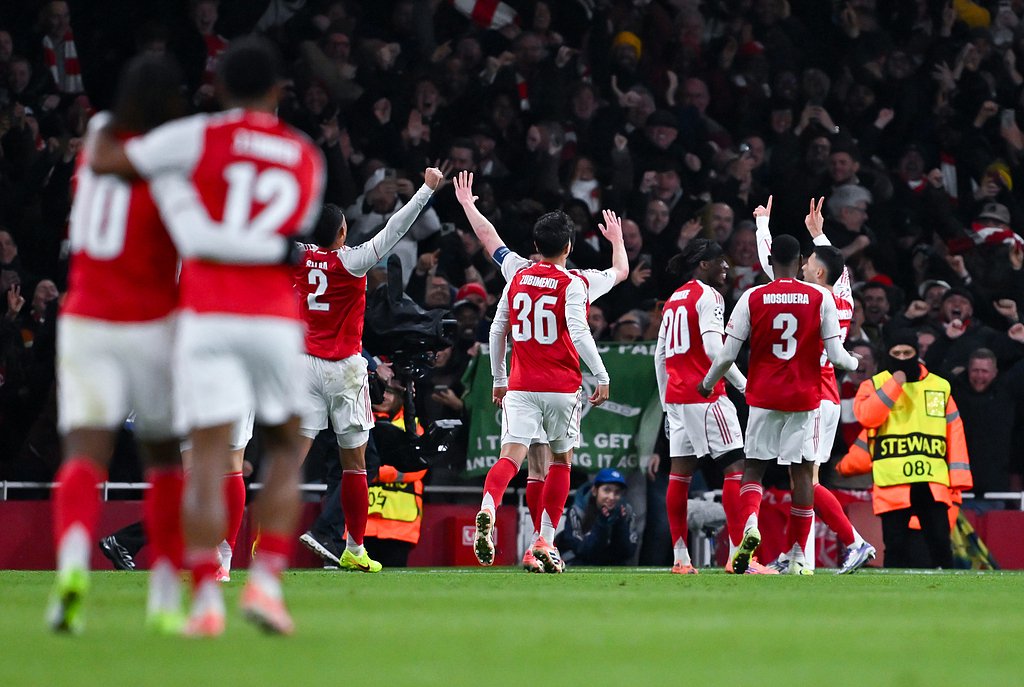 官方：格列兹曼荣膺2025金足奖