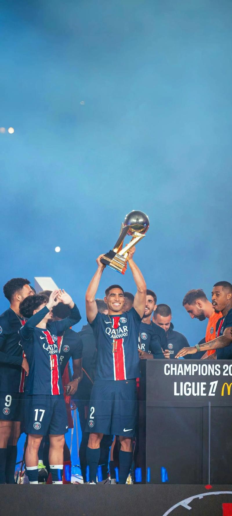 2球3助，奥利塞是有统计以来德甲单场造5球最年轻的拜仁球员